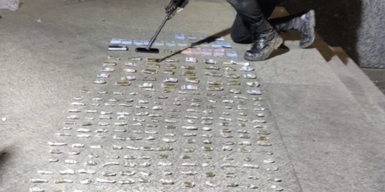 Homem é preso com 1,2kg de maconha no Jardim Aliança I
