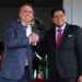 Bolsonaro oferece apoio da Petrobras à exploração de petróleo no Suriname