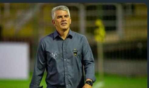 Colucci quer Voltaço entre os quatro no Carioca 2022