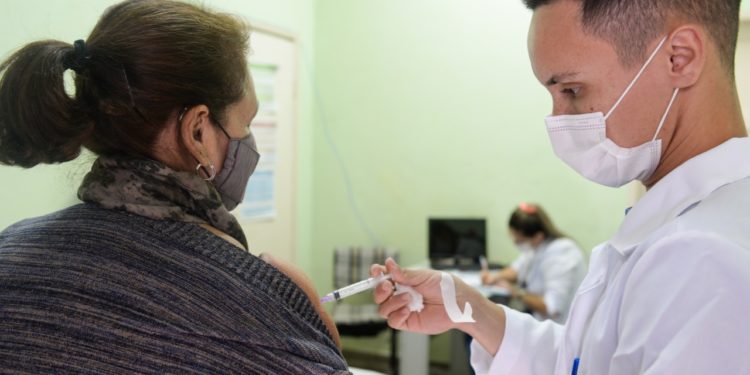 Saiba onde e quem pode vacinar contra o influenza em Barra Mansa