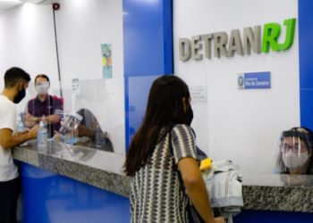 Clínicas credenciadas pelo Detran passarão a aceitar pix e débito como forma de pagamento