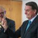 Bolsonaro anuncia reajuste de 33% no piso salarial da educação básica