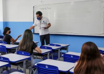 Cecierj abre mais de 5 mil vagas para Formação Continuada de Professores
