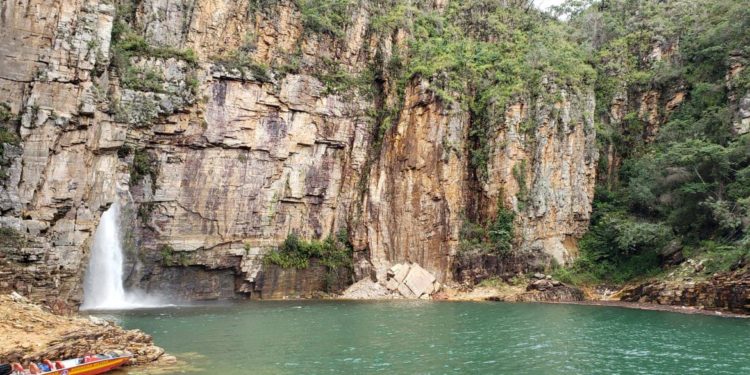 MPF pede que municípios interditem cânions no Lago de Furnas
