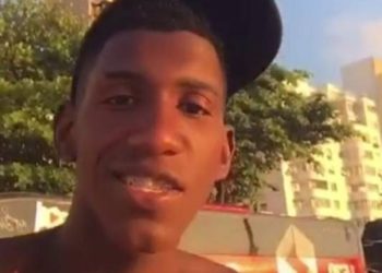 Brincadeira de mau gosto: jovens simulam gravação de assalto em Copa e vão parar na delegacia