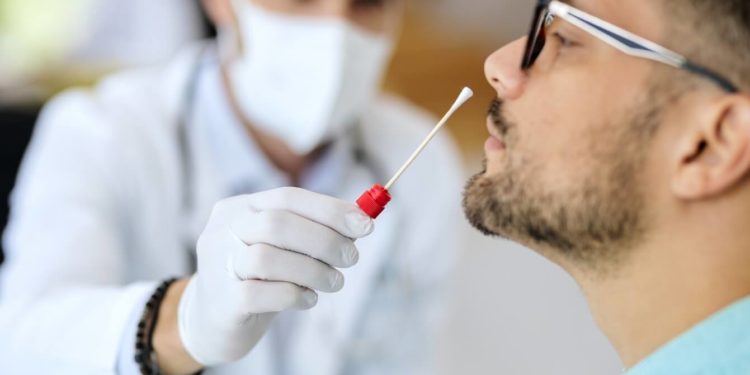 Covid: 80% dos exames de Antígeno estão com resultado positivo em BM