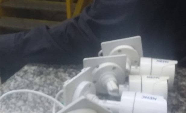 PM recupera câmeras furtadas de escola no Distrito de Amparo