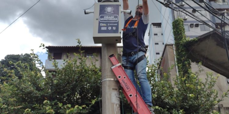 Volta Redonda já instalou mais de 150 novas câmeras de monitoramento