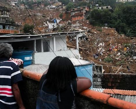 Petrópolis registra 195 mortos uma semana após temporal