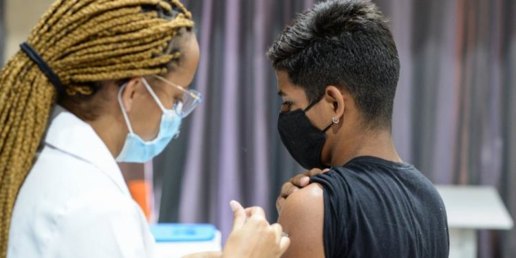 Covid: Barra Mansa inicia vacinação de crianças com 6 anos