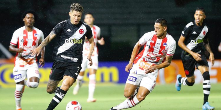 De volta a São Januário, Vasco vence o Bangu pela 7ª rodada da Taça Guanabara