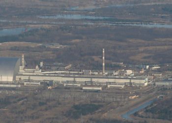 Usina nuclear de Chernobyl foi capturada por forças russas