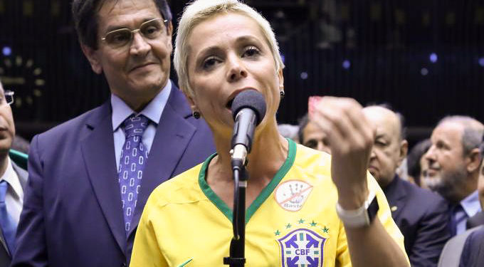 Ex-deputada Cristiane Brasil continua impedida de exercer função pública