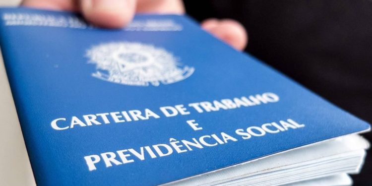 Estado gera 20,4 mil postos de trabalho formal em fevereiro