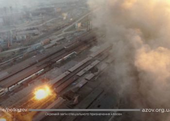 Ataques aéreos da Rússia devastam Mariupol