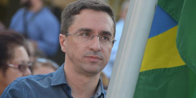 Pinheiral libera uso obrigatório de máscaras a partir desta sexta