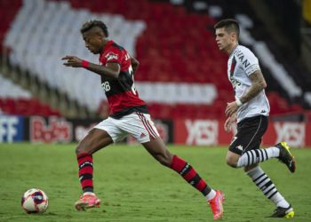 Flamengo e Vasco duelam pensando nas semifinais do Campeonato Carioca