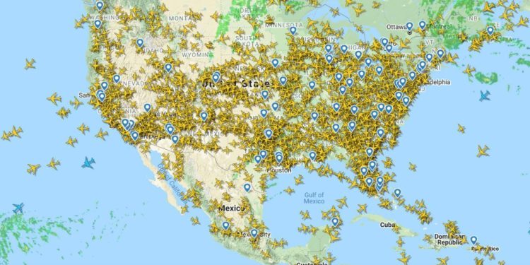 Estados Unidos fecham espaço aéreo a aviões russos