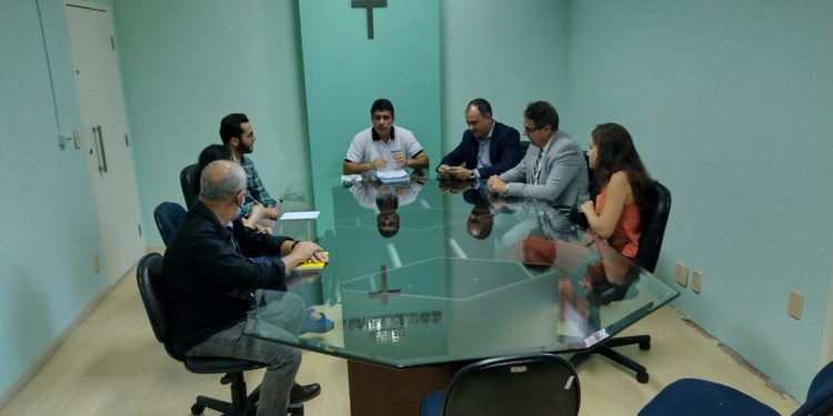 Câmara de Volta Redonda inicia atualização da Lei Orgânica e do Regimento Interno