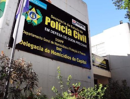 Preso homem que matou a própria mãe enquanto ela dormia