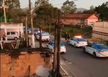 Polícia prende dois homens que dariam fuga para quadrilha que explodiu  bancos em Quatis