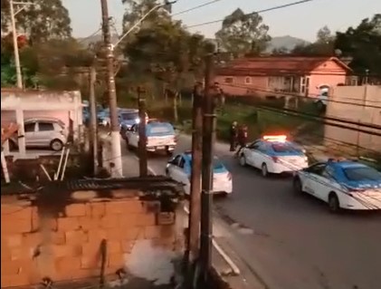 Polícia prende dois homens que dariam fuga para quadrilha que explodiu bancos em Quatis