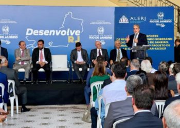 Castro e Ceciliano anunciam repasse de R$ 2,1 bilhões ao Fundo Soberano do Estado