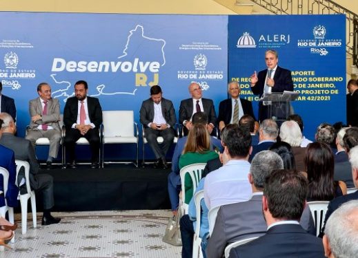 Castro e Ceciliano anunciam repasse de R$ 2,1 bilhões ao Fundo Soberano do Estado