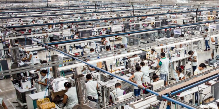 Brasil: PIB cresce 4,6% em 2021 e supera perdas da pandemia