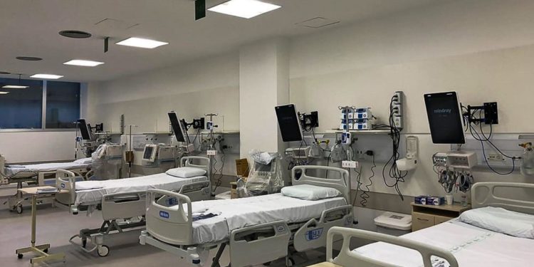 Ocupação de UTIs para covid-19 fica abaixo de 60% em todo país
