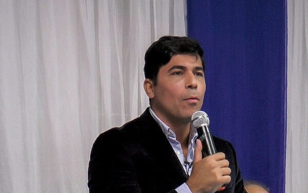 Mário Esteves revoga decreta e uso de máscaras passa a não ser obrigatório