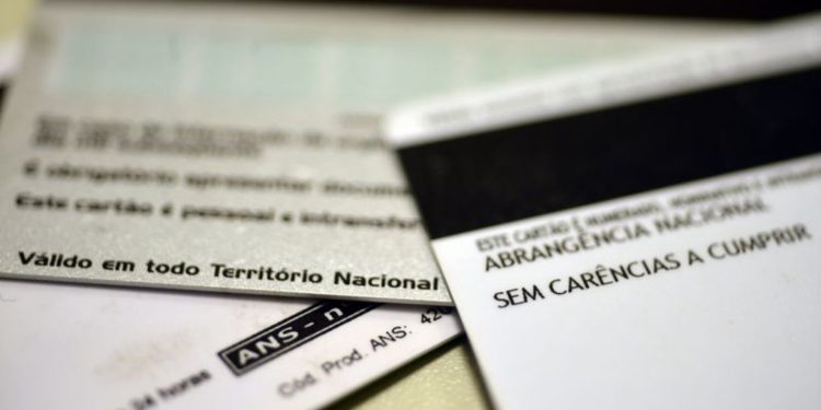 ANS suspende a comercialização de 12 planos de saúde