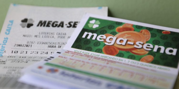 Mega-Sena acumula e próximo concurso pode pagar R$ 107 milhões