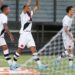 Vasco faz 3 a 0 no Resende e vai encarar Flamengo na semi do Carioca