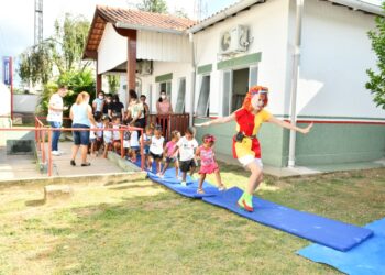 Educação de Porto Real desenvolve atividade recreativa no CEI Maria de Lourdes