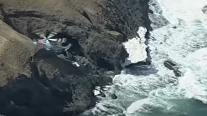 Buscas continuam após morte de dez pessoas em naufrágio no Japão