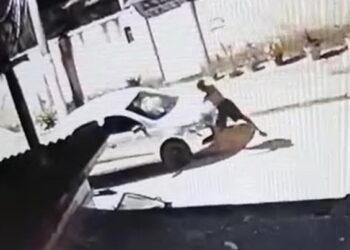 Vídeos: traficantes são presos após depredar carro e ameaçar casal em Barra do Piraí