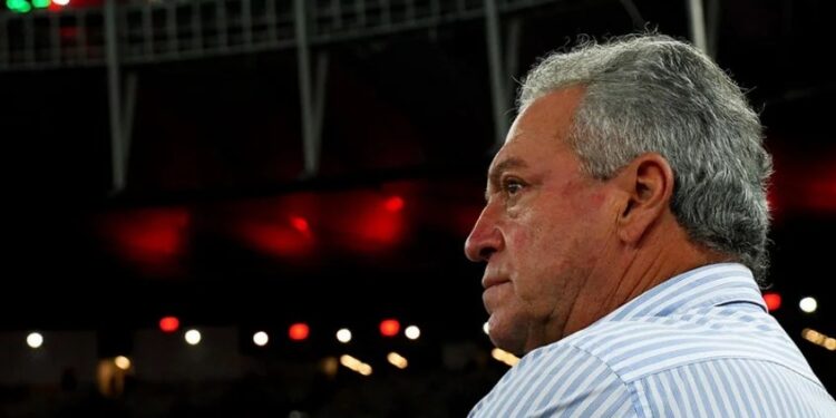 Abel Braga deixa comando técnico do Flu após dois jogos sem vitórias