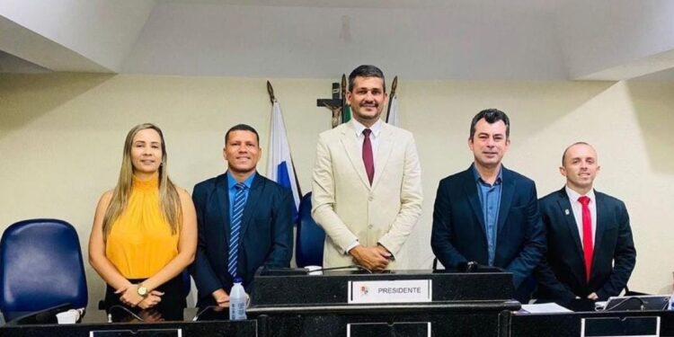 Paulo Sandro é eleito presidente da Câmara de para 2023