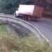 Caminhão cai no Portão do Inferno em Chapada dos Guimarães; VIDEO