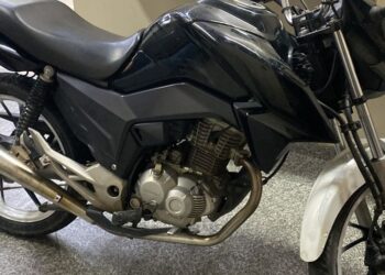 Moto roubada em Volta Redonda é encontrada com traficante em Barra Mansa