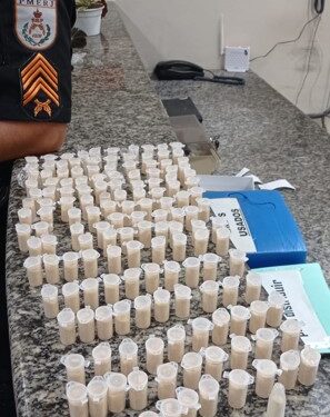 PM prende casal por tráfico na Vila Muriqui