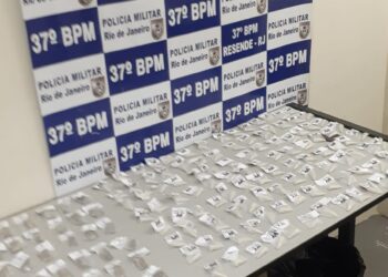 Polícia Militar apreende cocaína e maconha em Resende
