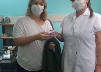 Hemonúcleo de Barra Mansa presta homenagem às mães doadoras