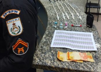 Legenda: Polícia Militar