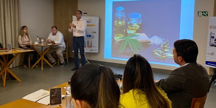Evento destaca uso medicinal de canabinóides para profissionais prescritores em Volta Redonda