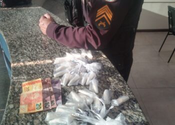 Jovem é apreendido por tráfico na Junqueira