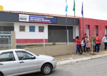 Piraí inaugura creche no Arrozal