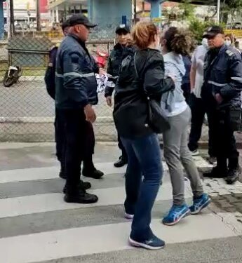 Manifestação do Sepe termina na 90ª DP