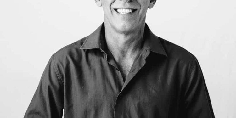 Vereador Paulo da Gráfica morre aos 61 anos em Barra Mansa